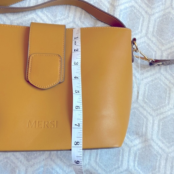 Mersi Bucket Bag Purse Faux Leather Gold Women’s - Picture 11 of 14